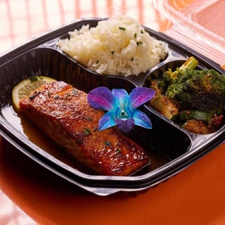7oz Salmon Filet